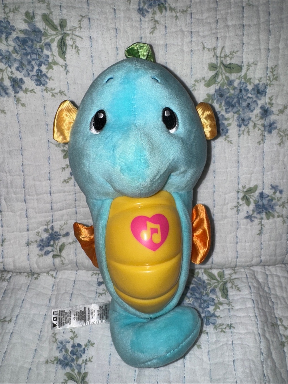 Fisher Price Soothe & Glow Seahorse Plush 2012 Lights Sounds Works